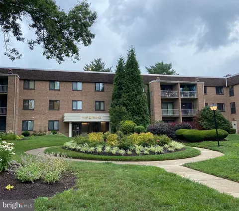 1640 Oakwood Drive #CONDO W219, Narberth, PA 19072