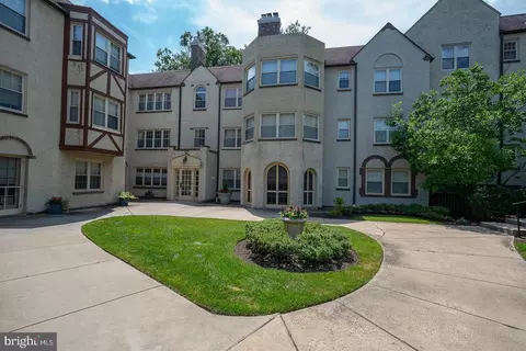 212 Idris Rd #C1, Merion Station, PA 19066