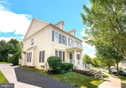 1660 Iron Horse Rd, Huntingdon Valley, PA 19006