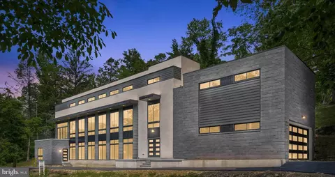 125 Mcclenaghan Mill Rd, Wynnewood, PA 19096