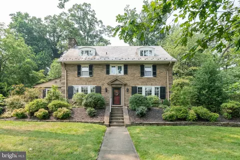 1464 Jericho Rd, Abington, PA 19001