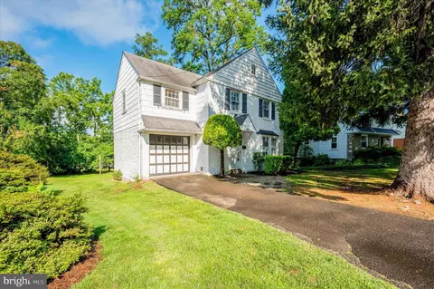 105 Runnymede Ave, Jenkintown, PA 19046