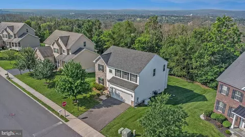 110 Continental Dr, Pottstown, PA 19464