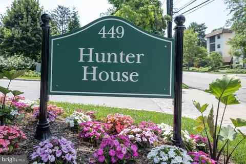 449 W Montgomery Ave #404, Haverford, PA 19041
