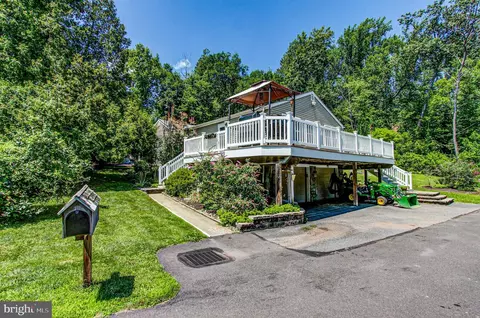 2135 Perkiomen Ave, Perkiomenville, PA 18074