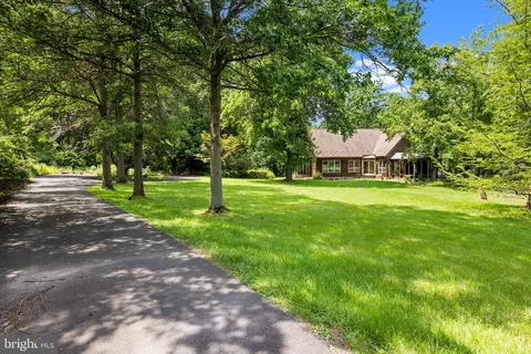1135 Heinrich Ln, Ambler, PA 19002