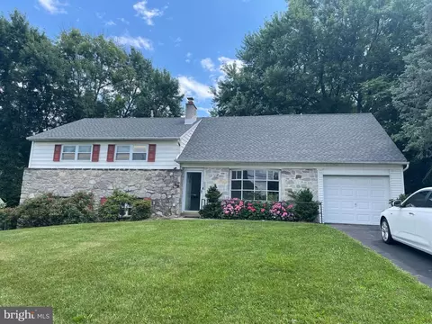 569 W Valley Forge Rd, King Of Prussia, PA 19406