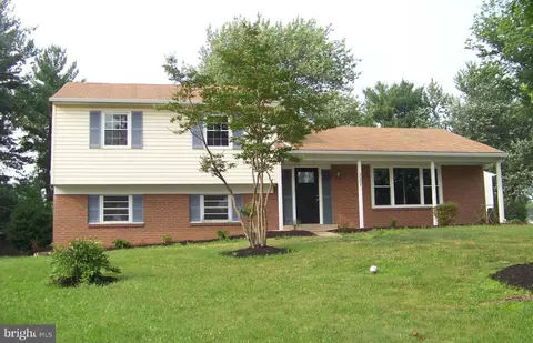 3301 Knoeller Rd, Norristown, PA 19403