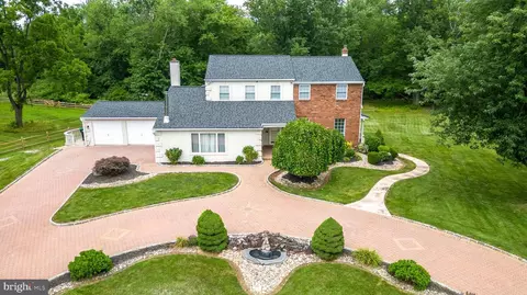 801 Sullivan Dr, Lansdale, PA 19446