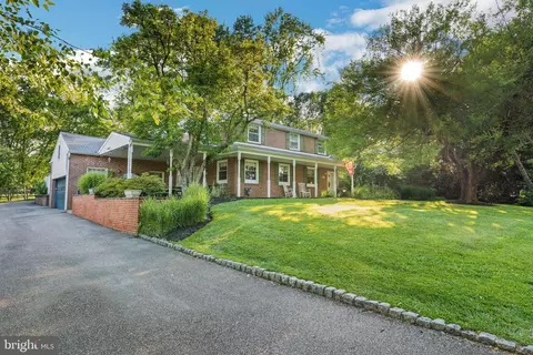 3167 Mayflower Rd, Plymouth Meeting, PA 19462