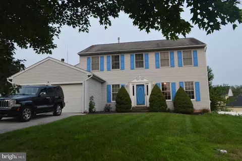 2348 Donna Ln, Pottstown, PA 19464