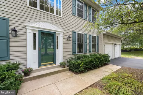 144 Joan Dr, Collegeville, PA 19426