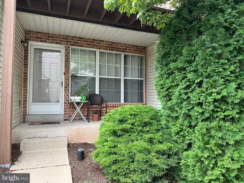 616 Glen Ln #58-A, Norristown, PA 19403