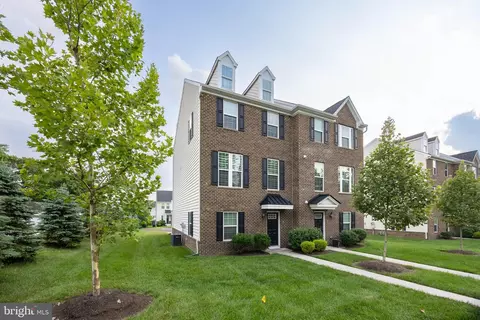 34 W Main St, Collegeville, PA 19426