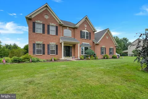 161 Knoll Dr, Collegeville, PA 19426