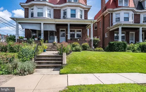1432 Pine St, Norristown, PA 19401