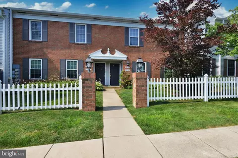 1213 Crosshill Ct # b, Lansdale, PA 19446