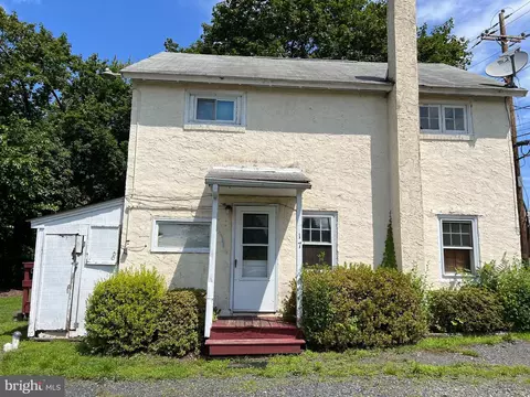 17 S Pleasantview Rd, Pottstown, PA 19464