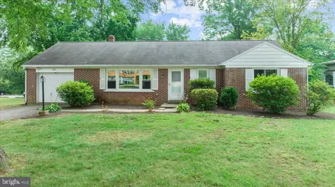 2425 N Broad St, Colmar, PA 18915