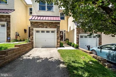 608 Mill St, Bridgeport, PA 19405