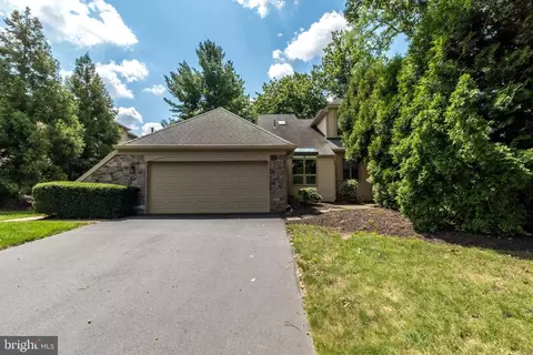 2 Linden Dr #35-2, Elkins Park, PA 19027