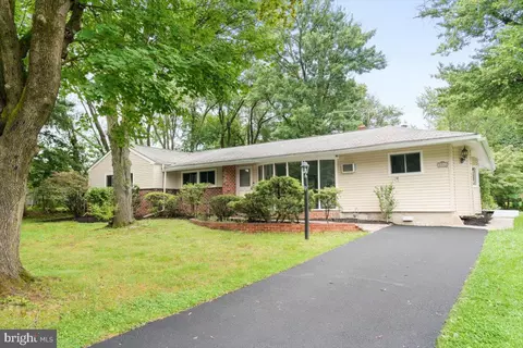 2540 Hillside Ln, Eagleville, PA 19403