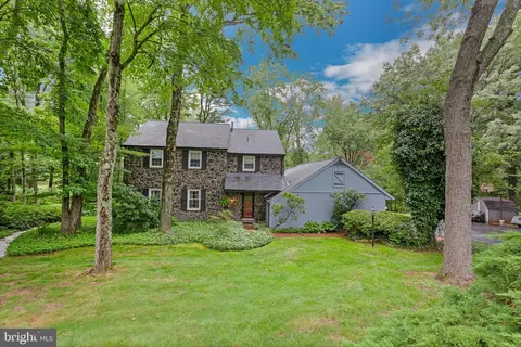 285 Battleson Rd, Ambler, PA 19002