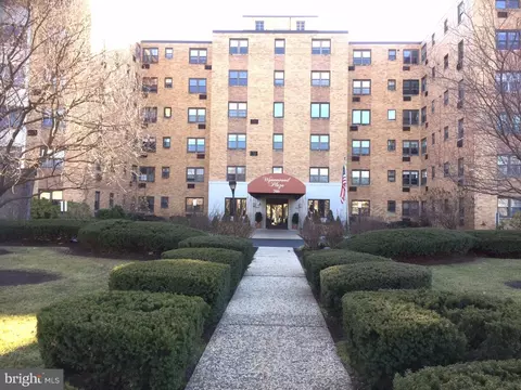346 E Lancaster Ave #315, Wynnewood, PA 19096