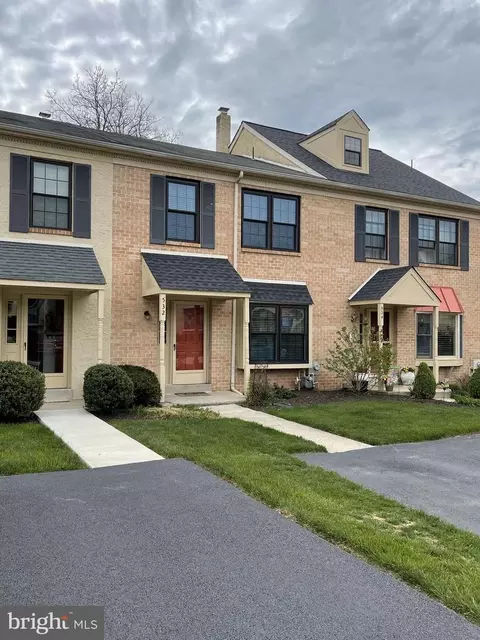 532 Bassett Ln, Norristown, PA 19403