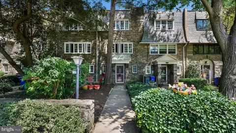7813 Spring Ave, Elkins Park, PA 19027