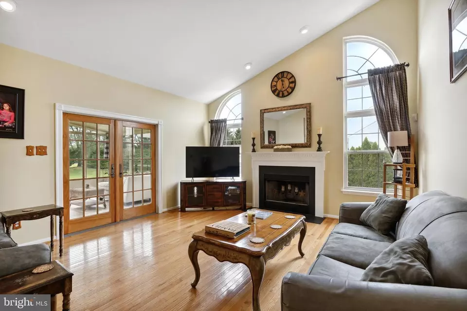  216 Winterberry Ln, Collegeville, PA 19426 photo 18