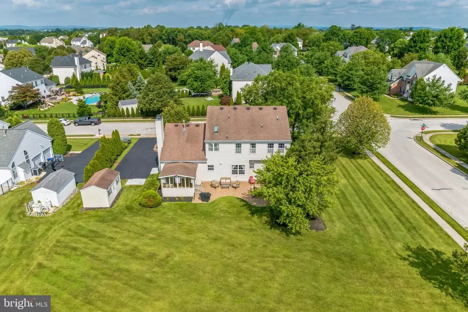  216 Winterberry Ln, Collegeville, PA 19426 photo 37