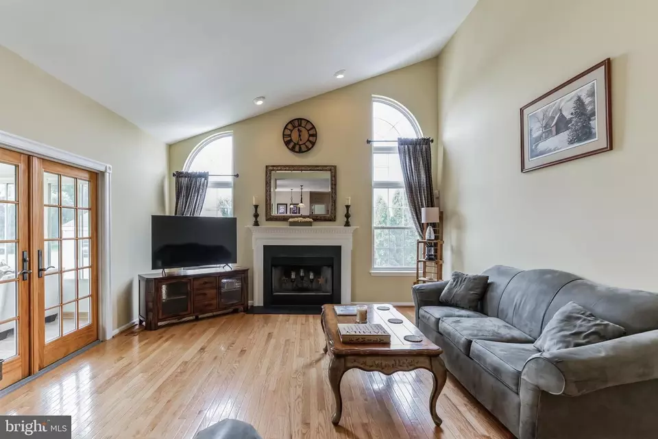  216 Winterberry Ln, Collegeville, PA 19426 photo 17