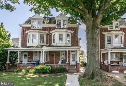 562 Hamilton St, Norristown, PA 19401