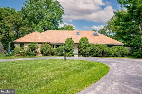 281 N Highland Ave, Merion Station, PA 19066