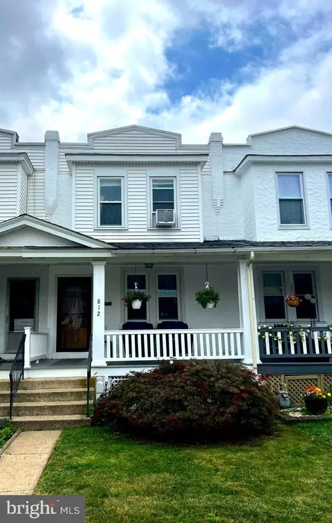 812 W 3rd St, Lansdale, PA 19446