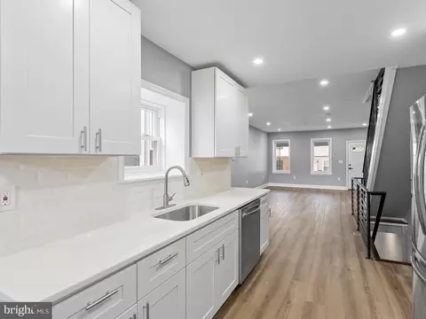 23 E Spring Ave, Ardmore, PA 19003 photo 9