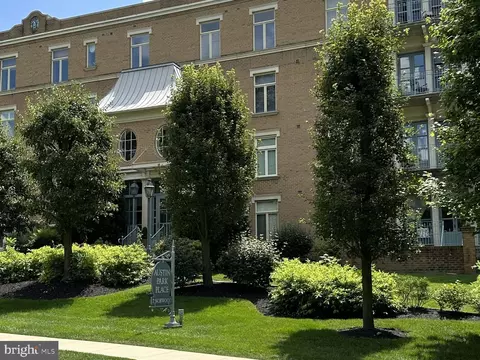 7 Norwood Ave #1-C, Bryn Mawr, PA 19010