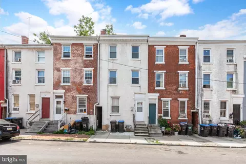 30 E Chestnut St, Norristown, PA 19401