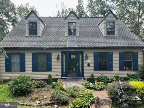 1409 N Gravel Pike, Perkiomenville, PA 18074