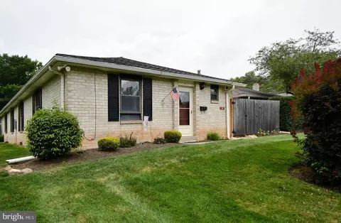 501 N Bethlehem Pike #5-D, Ambler, PA 19002