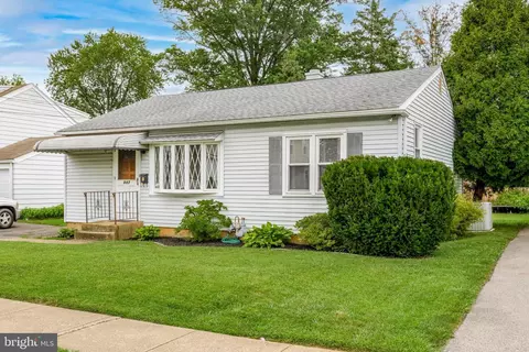947 Garfield Ave, Glenside, PA 19038
