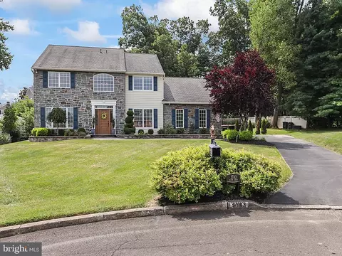 3783 Glenn Ct, Huntingdon Valley, PA 19006