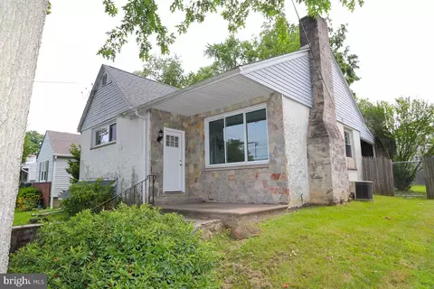 115 Lawnton Rd, Willow Grove, PA 19090