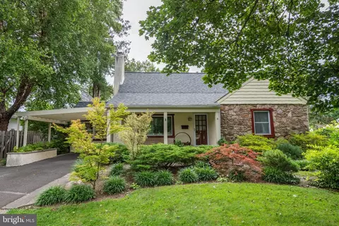 602 E Valley Green Rd, Flourtown, PA 19031