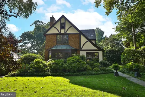 317 Fisher Rd, Jenkintown, PA 19046
