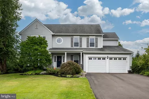 307 Hemlock Dr, Hatboro, PA 19040
