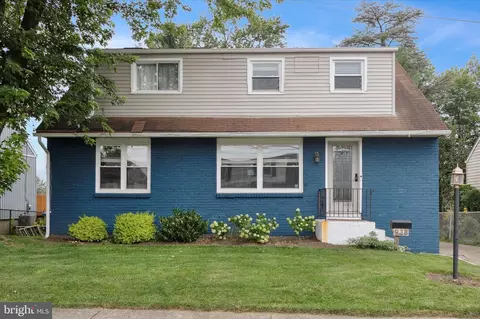 938 Penn Ave, Glenside, PA 19038