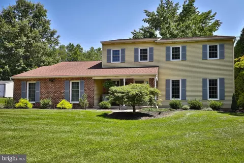2485 Pioneer Rd, Hatboro, PA 19040