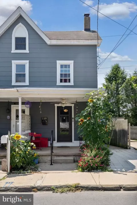 110 N Main St, Ambler, PA 19002